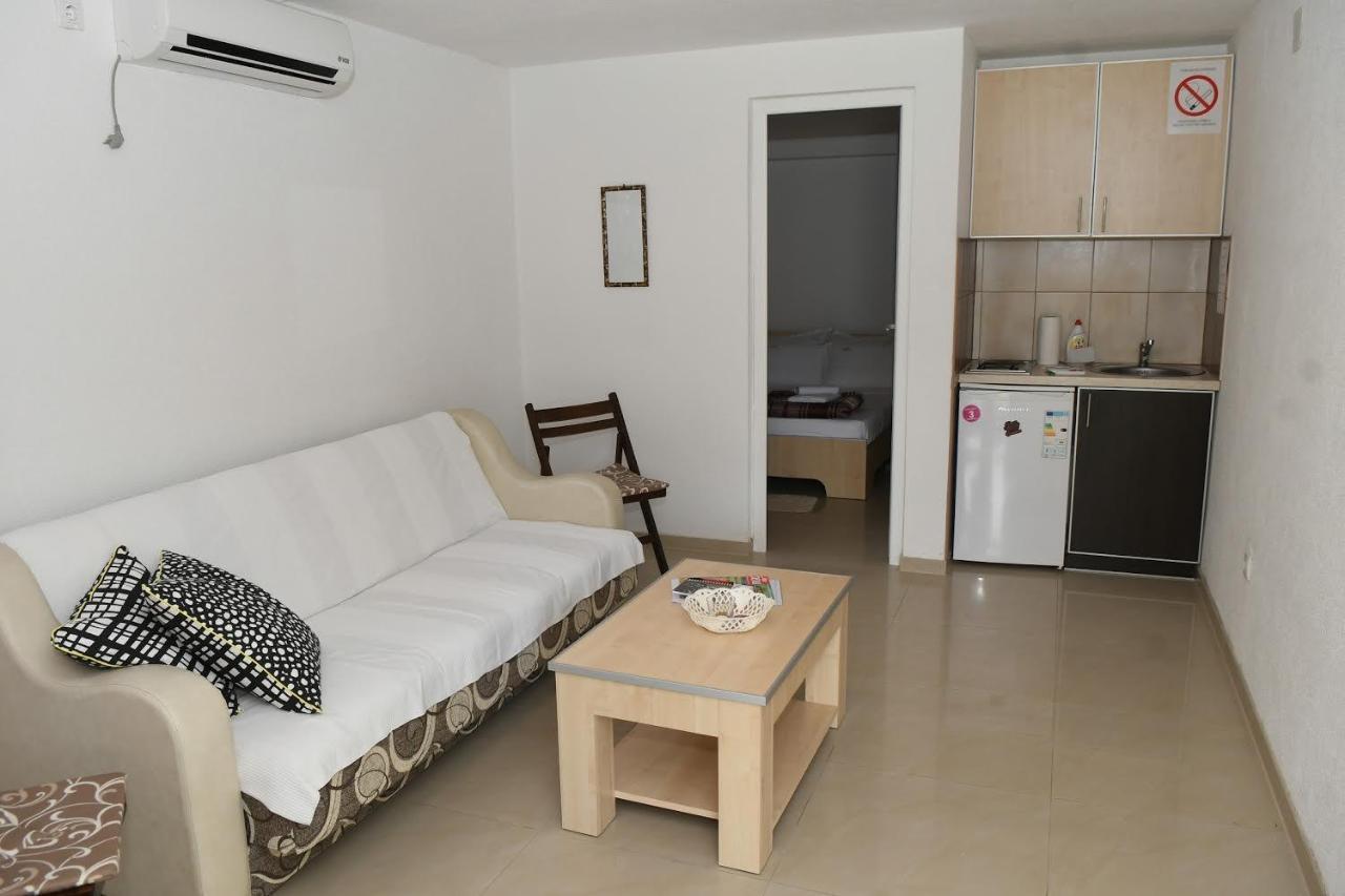 Sobe Alex Apartment Veliko Gradište Екстериор снимка
